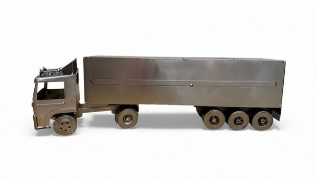 Vrachtwagen beeldje